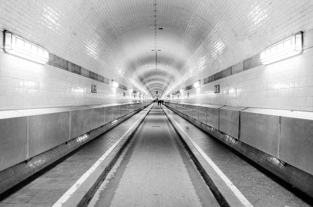 Read more about the article Alter Elbtunnel